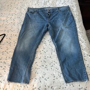 Women’s Boyfriend Blue Jeans